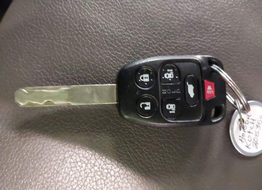 Photo 11 of 2013 Honda Odyssey EX-L (VIN 5FNRL5H63DB076565)