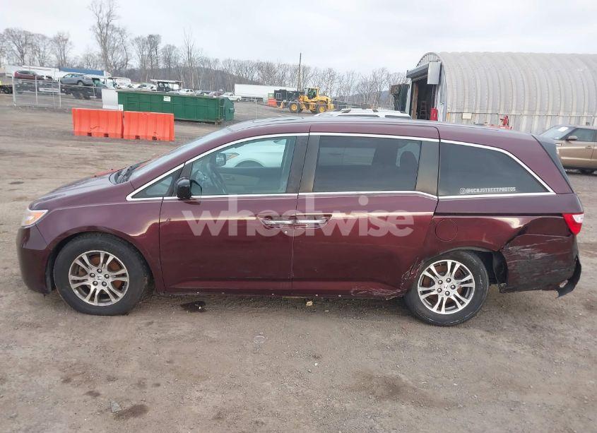 Photo 14 of 2013 Honda Odyssey EX-L (VIN 5FNRL5H63DB092250)