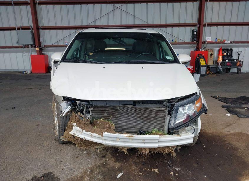 Photo 12 of 2014 Honda Odyssey EX-L (VIN 5FNRL5H63EB056317)