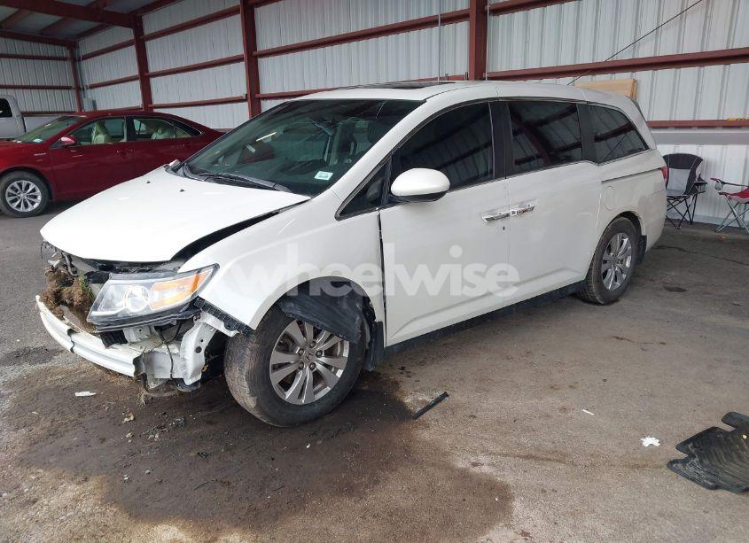 Photo 2 of 2014 Honda Odyssey EX-L (VIN 5FNRL5H63EB056317)