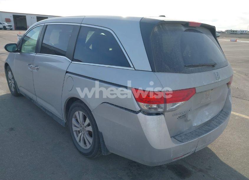 Photo 3 of 2014 Honda Odyssey EX-L (VIN 5FNRL5H63EB062893)