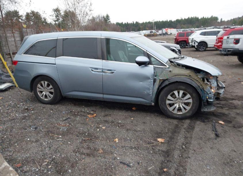 Photo 13 of 2014 Honda Odyssey EX-L (VIN 5FNRL5H63EB079998)