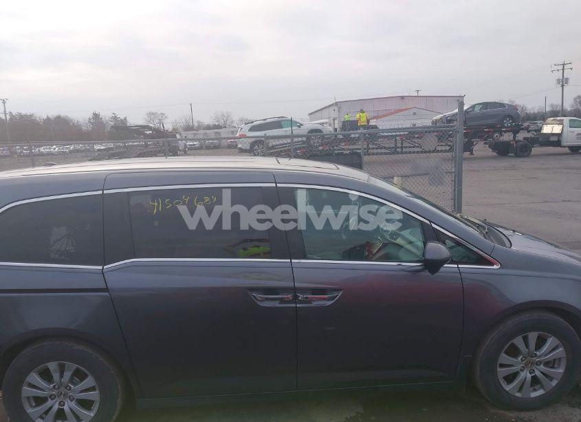 Photo 14 of 2014 Honda Odyssey EX-L (VIN 5FNRL5H63EB086577)