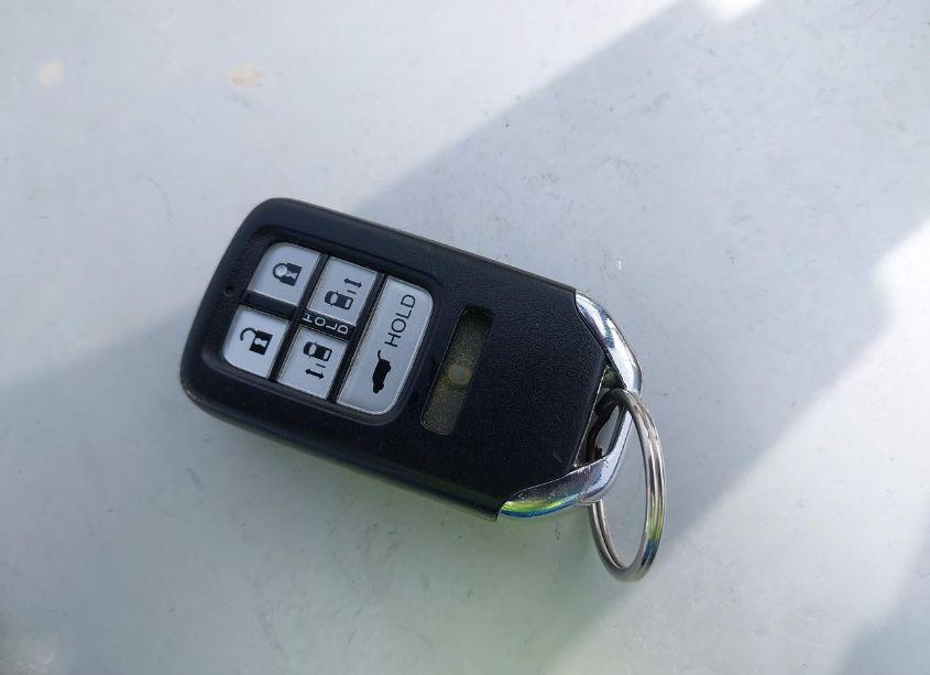 Photo 11 of 2014 Honda Odyssey EX-L (VIN 5FNRL5H63EB088345)
