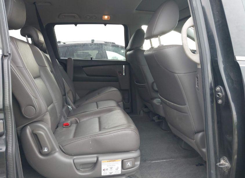 Photo 8 of 2014 Honda Odyssey EX-L (VIN 5FNRL5H63EB088345)