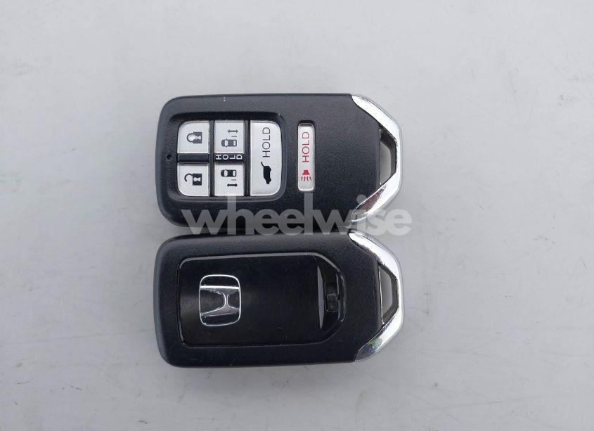 Photo 11 of 2014 Honda Odyssey EX-L (VIN 5FNRL5H63EB097336)