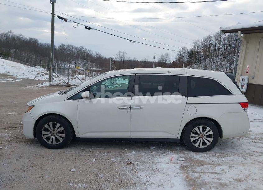 Photo 14 of 2014 Honda Odyssey EX-L (VIN 5FNRL5H63EB097336)