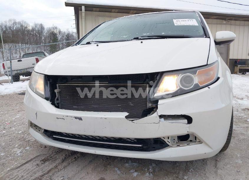 Photo 6 of 2014 Honda Odyssey EX-L (VIN 5FNRL5H63EB097336)