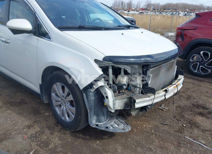 Photo 18 of 2014 Honda Odyssey EX-L (VIN 5FNRL5H63EB136541)