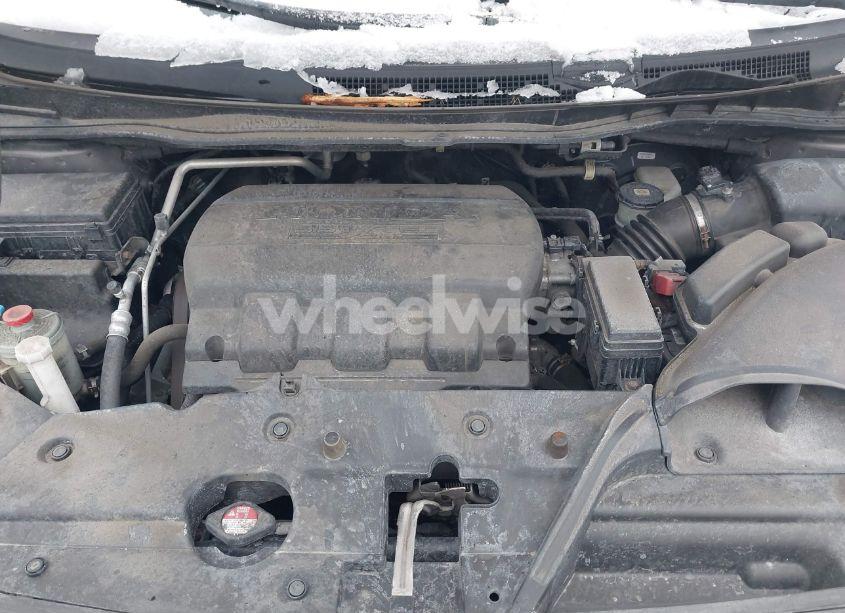 Photo 10 of 2014 Honda Odyssey EX-L (VIN 5FNRL5H63EB136670)