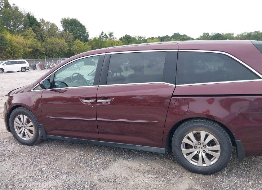 Photo 14 of 2015 Honda Odyssey EX-L (VIN 5FNRL5H63FB007717)