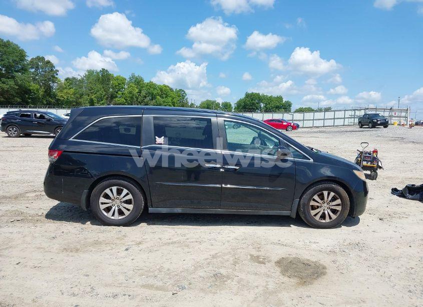 Photo 13 of 2015 Honda Odyssey EX-L (VIN 5FNRL5H63FB019446)