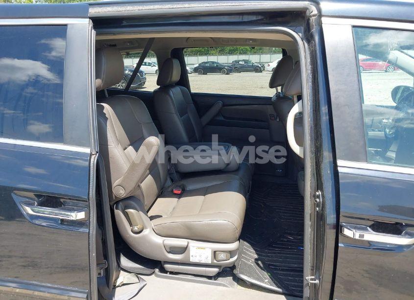 Photo 8 of 2015 Honda Odyssey EX-L (VIN 5FNRL5H63FB019446)