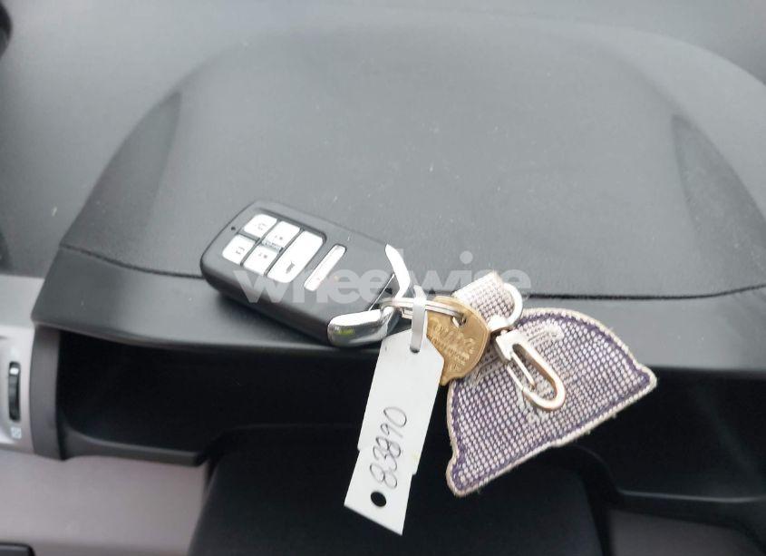 Photo 11 of 2015 Honda Odyssey EX-L (VIN 5FNRL5H63FB049952)