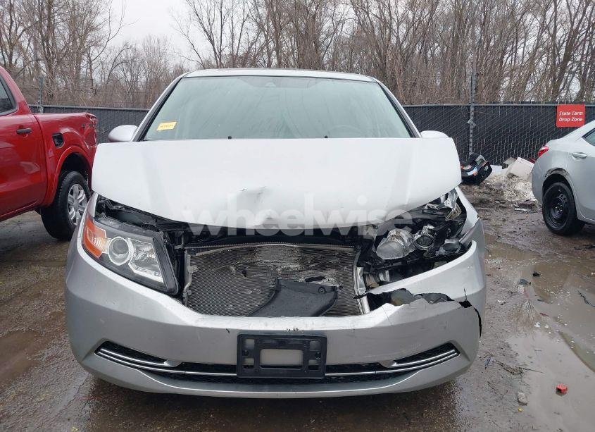 Photo 12 of 2015 Honda Odyssey EX-L (VIN 5FNRL5H63FB049952)