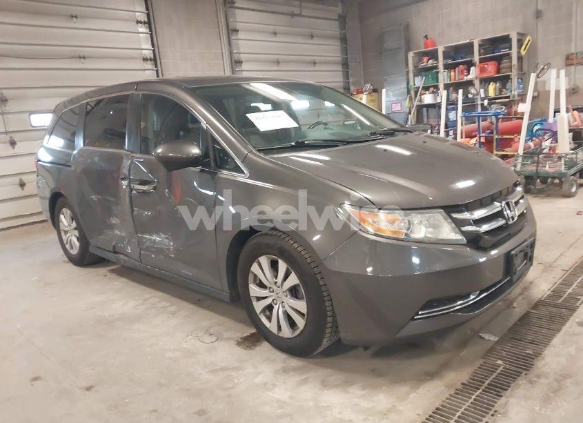 2015 Honda Odyssey EX-L (VIN 5FNRL5H63FB058957) main photo