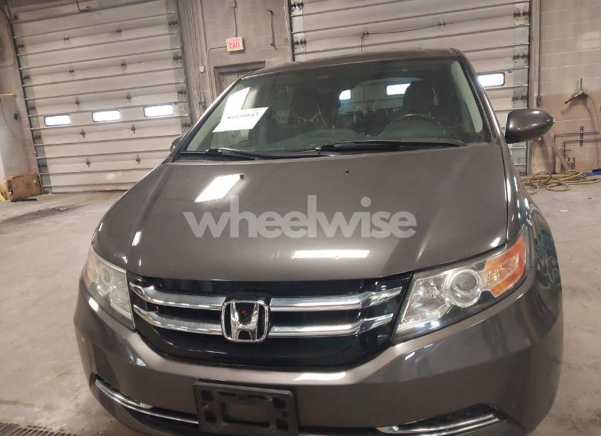 Photo 12 of 2015 Honda Odyssey EX-L (VIN 5FNRL5H63FB058957)