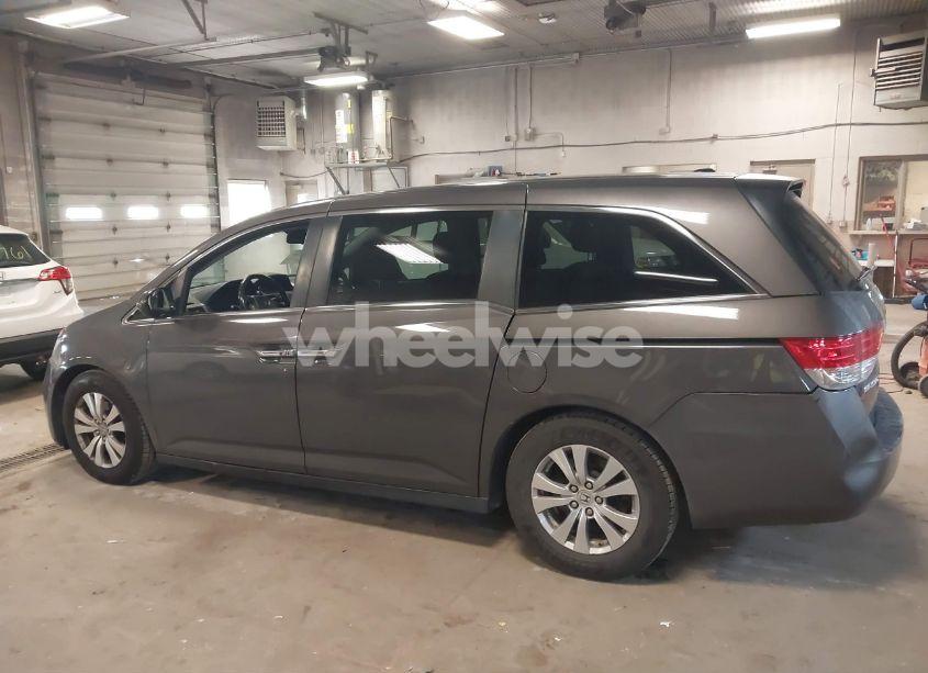 Photo 14 of 2015 Honda Odyssey EX-L (VIN 5FNRL5H63FB058957)