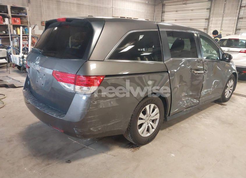 Photo 4 of 2015 Honda Odyssey EX-L (VIN 5FNRL5H63FB058957)