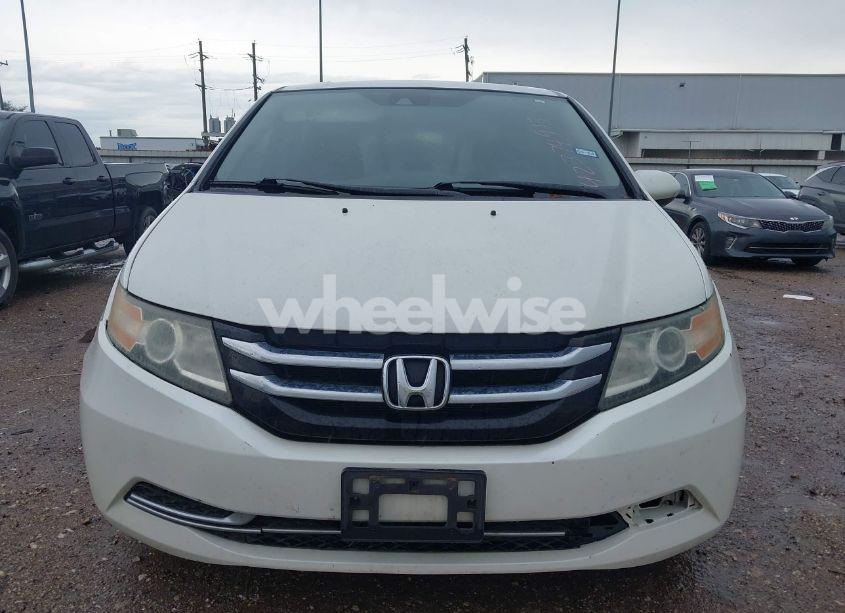 Photo 12 of 2015 Honda Odyssey EX-L (VIN 5FNRL5H63FB072731)