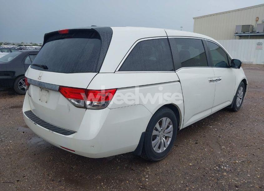 Photo 4 of 2015 Honda Odyssey EX-L (VIN 5FNRL5H63FB072731)