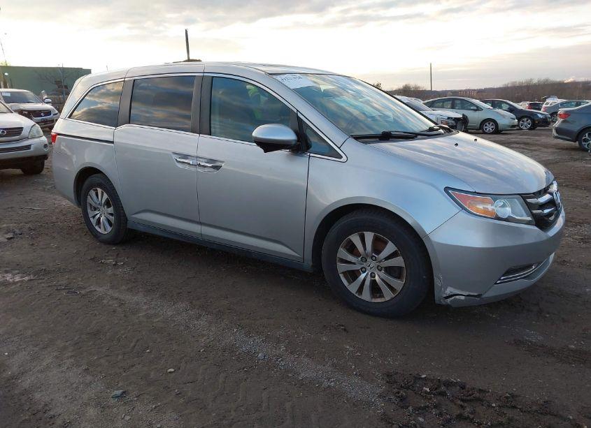 2015 Honda Odyssey EX-L (VIN 5FNRL5H63FB084720) main photo