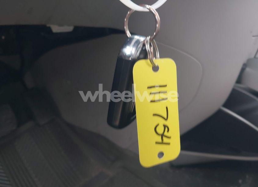 Photo 11 of 2015 Honda Odyssey EX-L (VIN 5FNRL5H63FB105081)