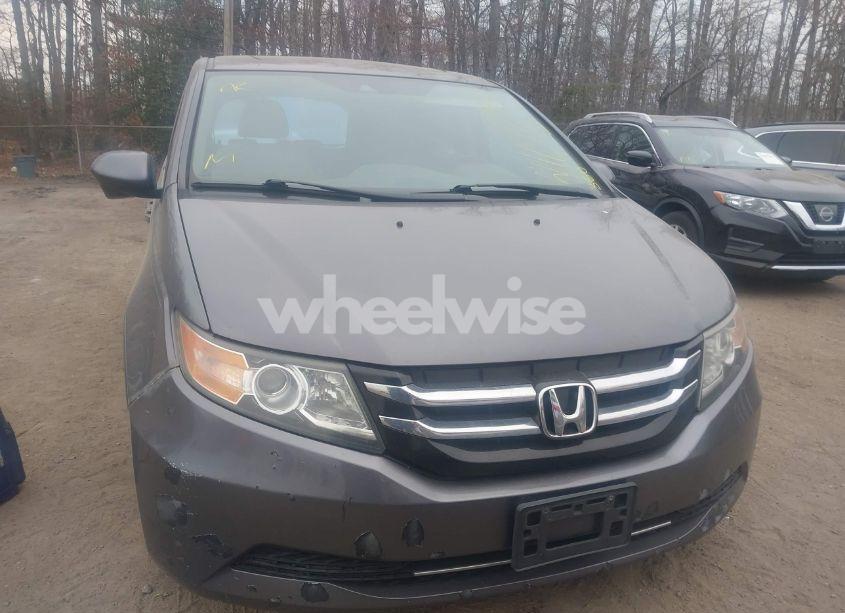 Photo 12 of 2015 Honda Odyssey EX-L (VIN 5FNRL5H63FB105081)