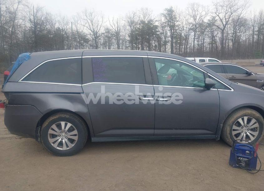 Photo 13 of 2015 Honda Odyssey EX-L (VIN 5FNRL5H63FB105081)