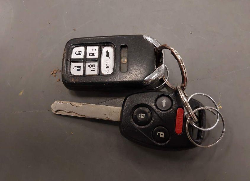 Photo 11 of 2015 Honda Odyssey EX-L (VIN 5FNRL5H63FB131485)