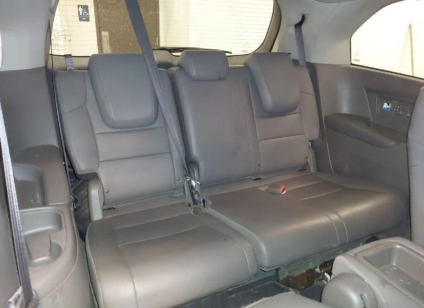 Photo 20 of 2015 Honda Odyssey EX-L (VIN 5FNRL5H63FB131485)