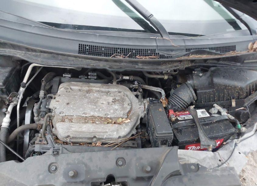 Photo 10 of 2016 Honda Odyssey EX-L (VIN 5FNRL5H63GB057129)