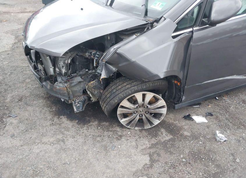 Photo 6 of 2016 Honda Odyssey EX-L (VIN 5FNRL5H63GB057129)