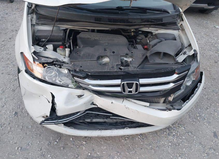 Photo 10 of 2016 Honda Odyssey EX-L (VIN 5FNRL5H63GB058927)