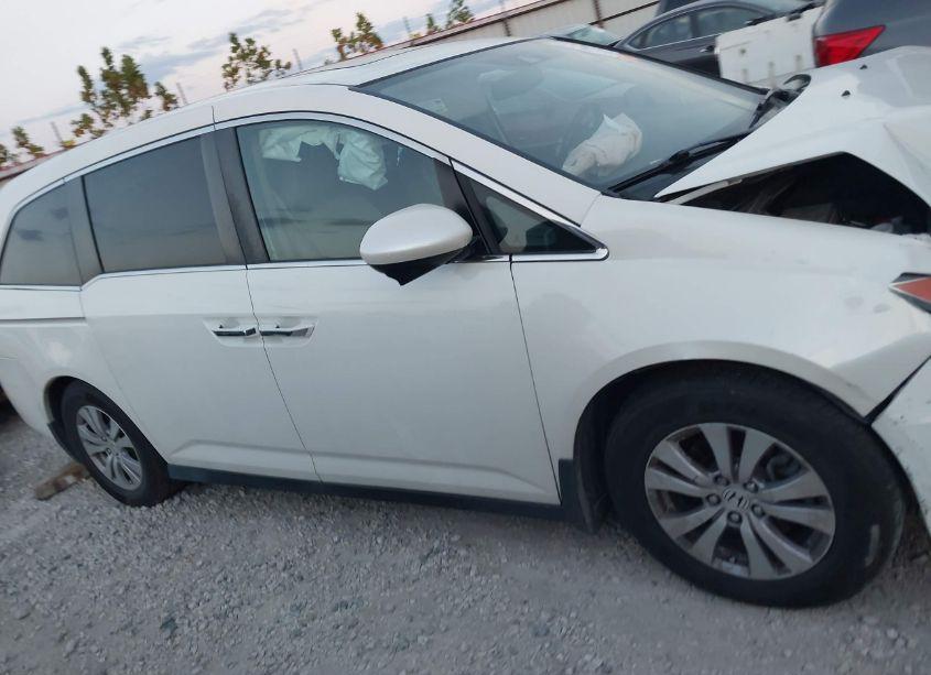 Photo 13 of 2016 Honda Odyssey EX-L (VIN 5FNRL5H63GB058927)