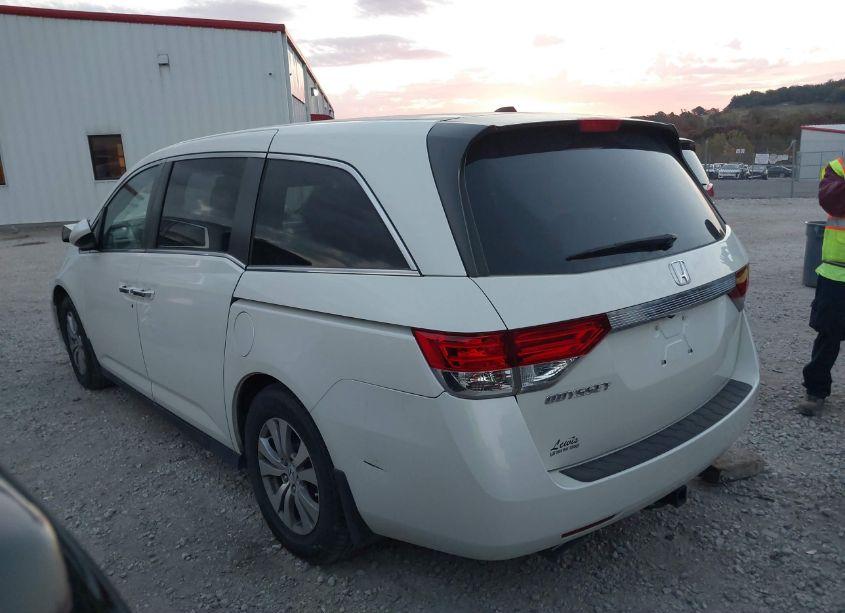 Photo 3 of 2016 Honda Odyssey EX-L (VIN 5FNRL5H63GB058927)