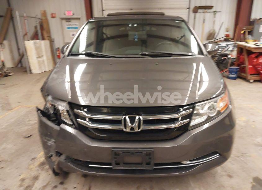 Photo 12 of 2016 Honda Odyssey EX-L (VIN 5FNRL5H63GB071967)