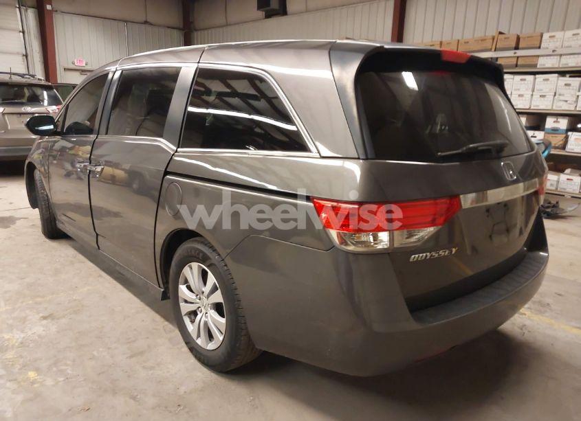 Photo 3 of 2016 Honda Odyssey EX-L (VIN 5FNRL5H63GB071967)