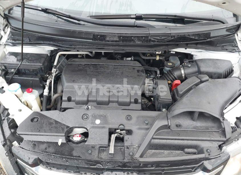 Photo 10 of 2016 Honda Odyssey EX-L (VIN 5FNRL5H63GB090003)