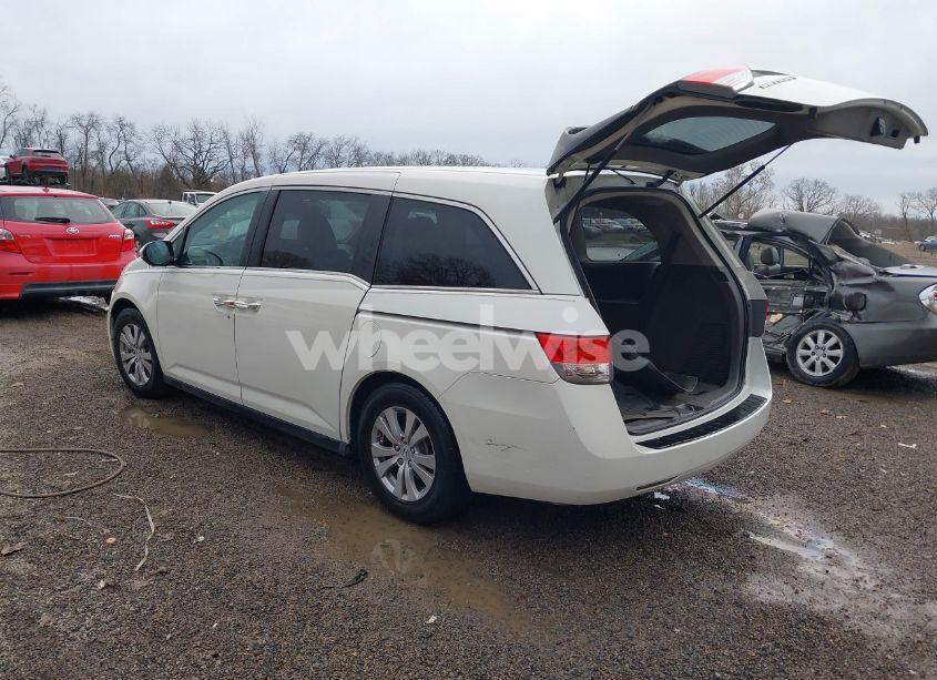 Photo 3 of 2016 Honda Odyssey EX-L (VIN 5FNRL5H63GB090003)