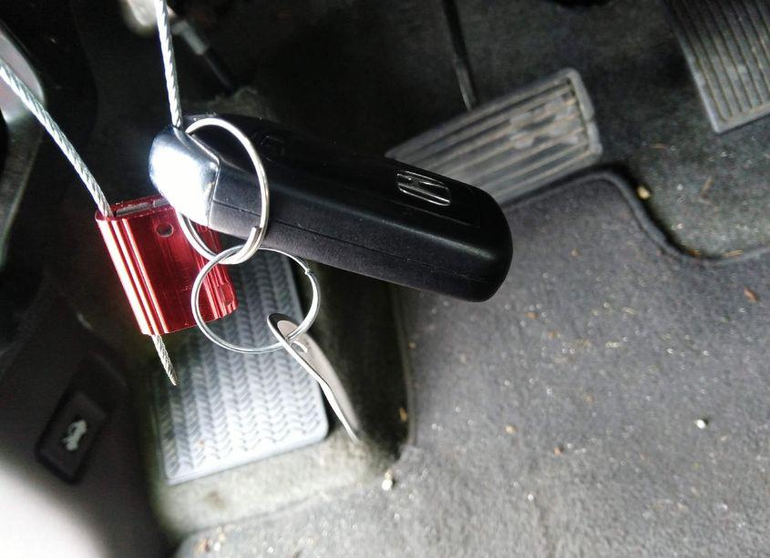 Photo 11 of 2016 Honda Odyssey EX-L (VIN 5FNRL5H63GB101534)