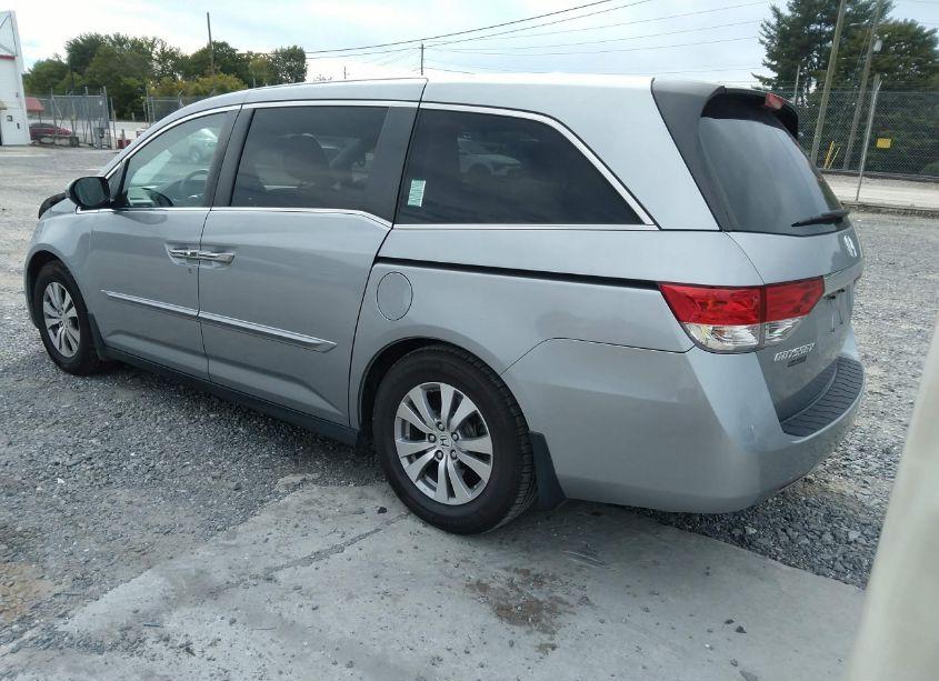 Photo 3 of 2016 Honda Odyssey EX-L (VIN 5FNRL5H63GB101534)