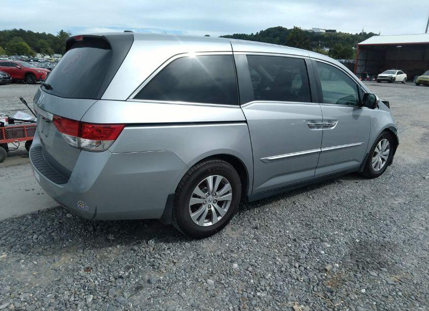 Photo 4 of 2016 Honda Odyssey EX-L (VIN 5FNRL5H63GB101534)