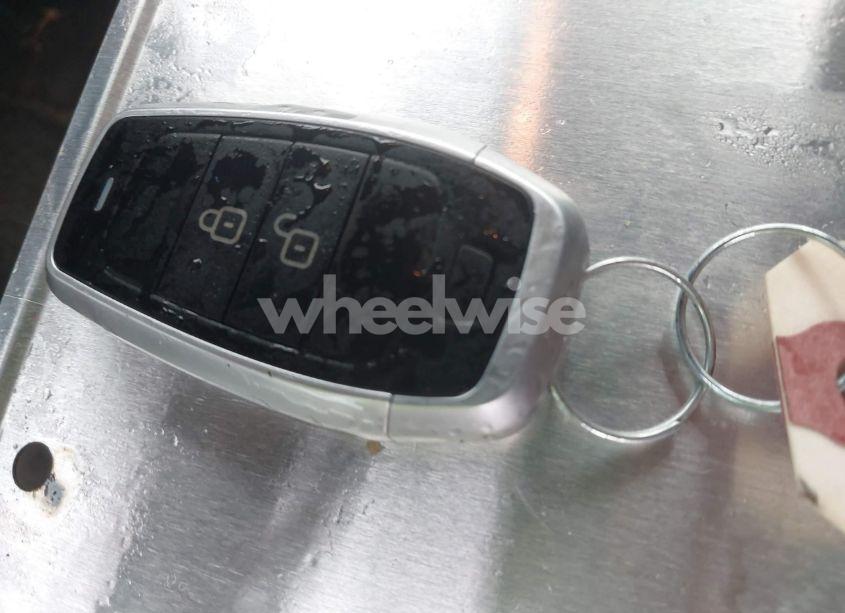 Photo 11 of 2016 Honda Odyssey EX-L (VIN 5FNRL5H63GB137546)