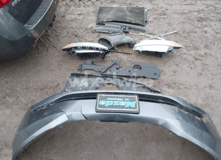 Photo 18 of 2011 Honda Odyssey EX-L (VIN 5FNRL5H64BB009678)