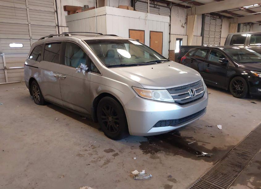 2011 Honda Odyssey EX-L (VIN 5FNRL5H64BB029770) main photo