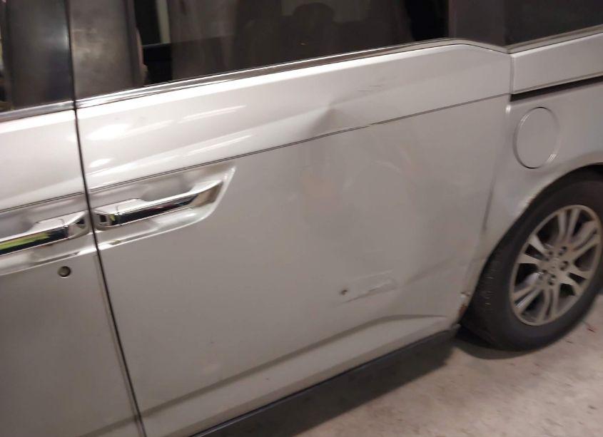 Photo 19 of 2011 Honda Odyssey EX-L (VIN 5FNRL5H64BB029770)