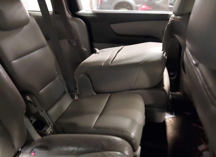 Photo 8 of 2011 Honda Odyssey EX-L (VIN 5FNRL5H64BB029770)