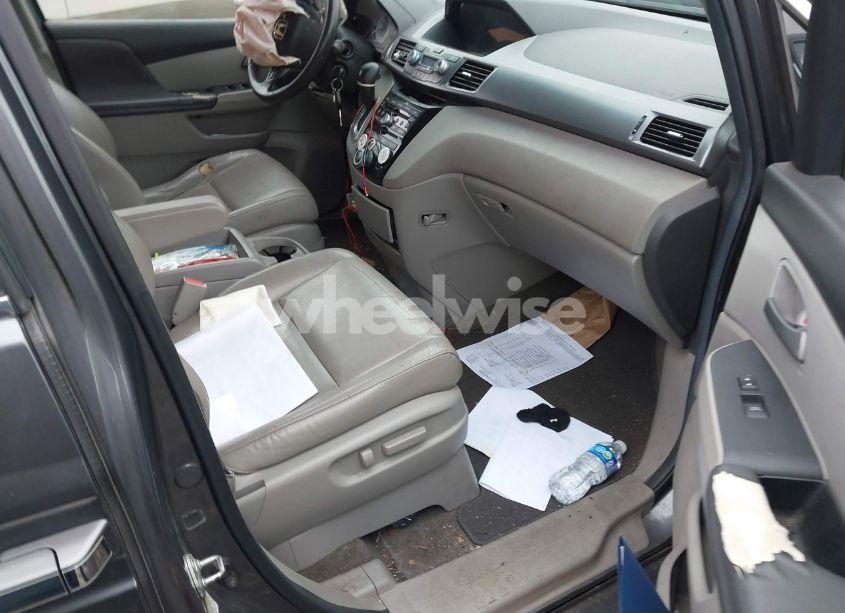 Photo 5 of 2011 Honda Odyssey EX-L (VIN 5FNRL5H64BB051459)