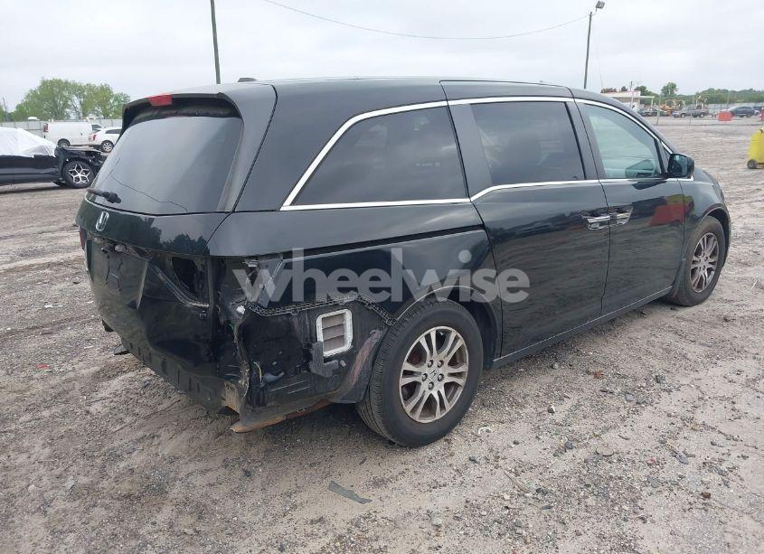 Photo 4 of 2011 Honda Odyssey EX-L (VIN 5FNRL5H64BB069122)